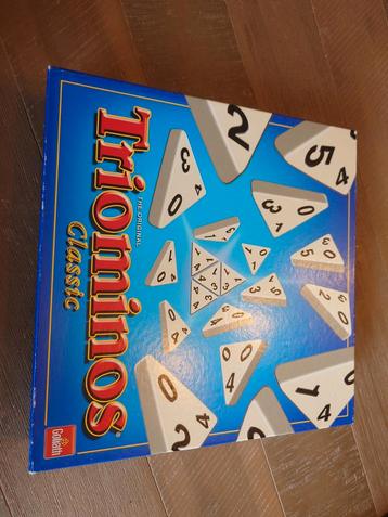 Triominos Classic Bordspel beschikbaar voor biedingen