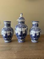 Prachtige set originele Delfts Blauw vazen (T. Delfts Bleau), Ophalen