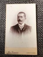 CDV, Man met bril, Max Cosman, Amsterdam, Carte de Visite, Ophalen of Verzenden, Voor 1940, Gebruikt, Foto