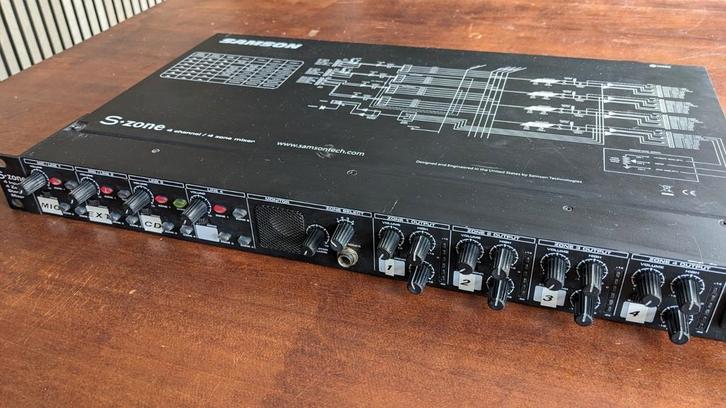 Samson S-Zone 4 Kanaals Mixer, Muziek en Instrumenten, Mengpanelen, Gebruikt, Minder dan 5 kanalen, Microfooningang, Ophalen of Verzenden