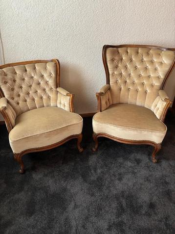 Vintage Stoelen en Bank Set beschikbaar voor biedingen