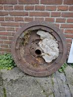 Loodzware oude molensteen, fabrieks motor onderdeel parasol., Tuin en Terras, Ophalen, Gebruikt, Onb, Onb