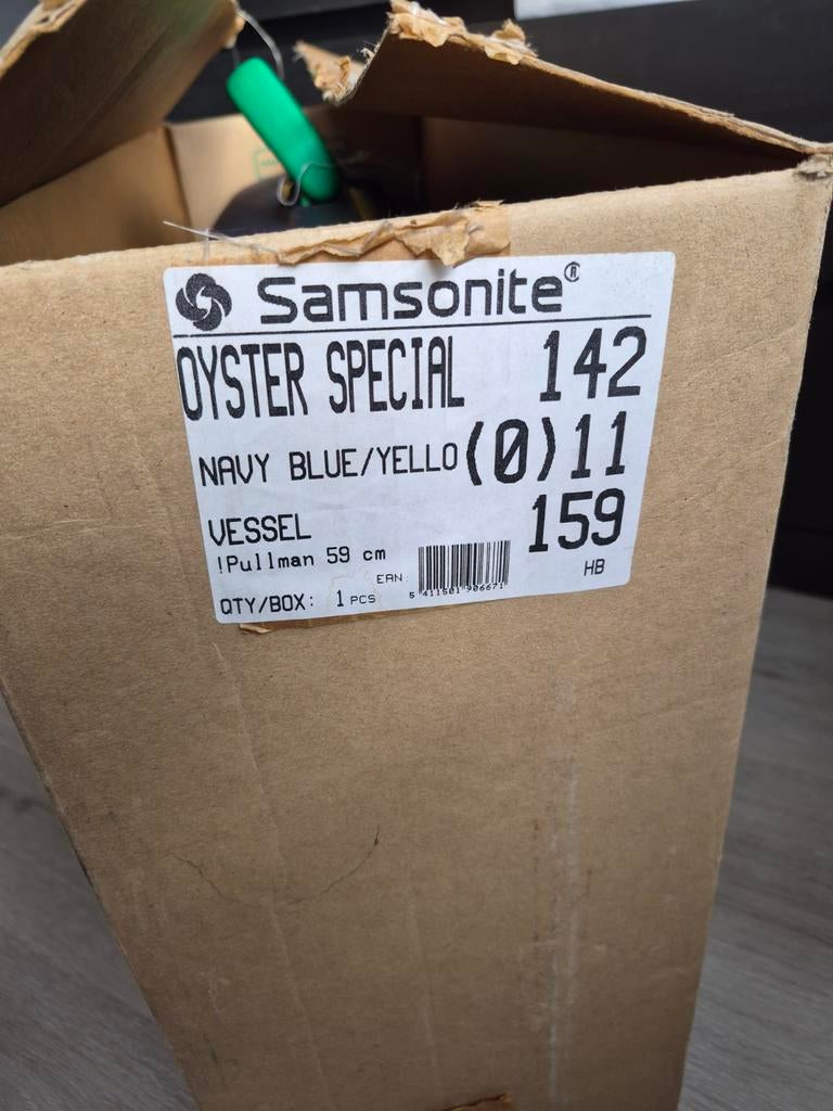 Samsonite Oyster Special Harde Koffer - Nieuw in Doos, Sieraden, Tassen en Uiterlijk, Koffers, Nieuw, Hard kunststof, 70 cm of meer