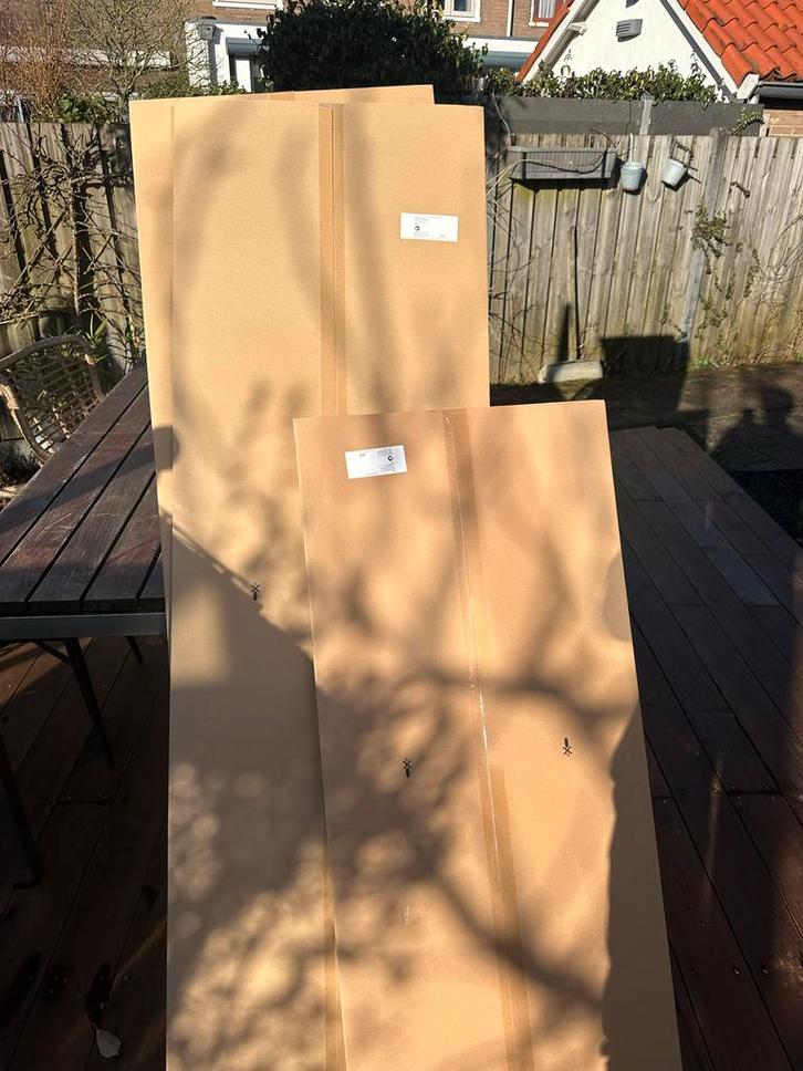 Nieuwe IKEA PLATSA set: 3x FONNES deuren, ÖSTERNÄS grepen, Huis en Inrichting, Kasten | Kledingkasten, Nieuw, 150 tot 200 cm, 50 tot 100 cm