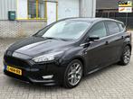 Ford Focus 1.0 EcoBoost 101 PK Bj 2015 ST-Line Sport 5 Deurs, 65 €/maand, Gebruikt, 635 kg, Zwart