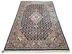 Handgeknoopt Perzisch wol tapijt Tabriz medallion 166x245cm