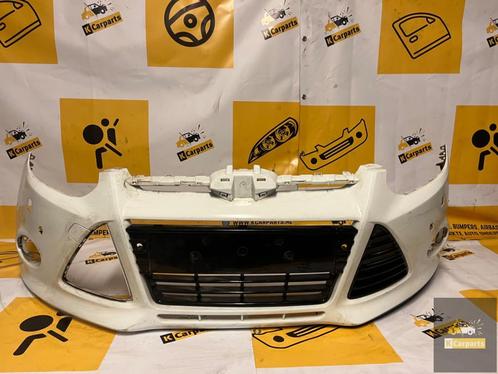Bumper Ford Focus MK3 Facelift PDC KLS BM5117757A 2009-2014, Auto-onderdelen, Carrosserie en Plaatwerk, Bumper, Ford, Voor, Gebruikt