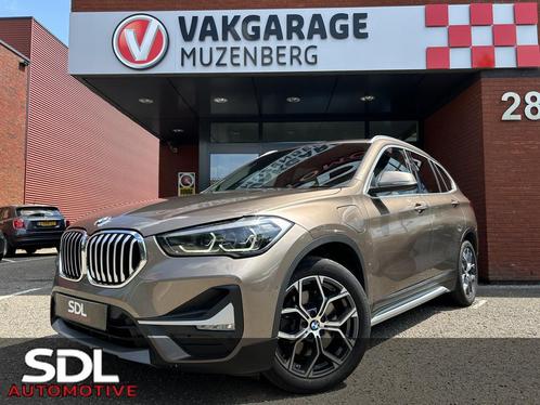 BMW X1 xDrive25e High Executive // FULL LED // NAVI // CAMER, Auto's, BMW, Bedrijf, Te koop, X1, 4x4, ABS, Achteruitrijcamera