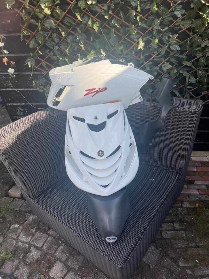 Zip sp kappenset, Fietsen en Brommers, Brommeronderdelen | Scooters, Zo goed als nieuw, Piaggio, Kap, Ophalen of Verzenden