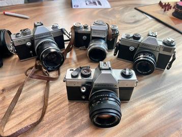 Vintage Praktica camera’s met lenzen.Voor d echte liefhebber beschikbaar voor biedingen