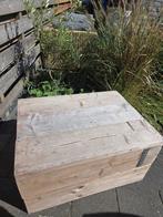 Steigerhouten bijzettafel tuin
80x59x43 cm, Tuin en Terras, Tuintafels, Ophalen, Zo goed als nieuw, Rechthoekig, Hout