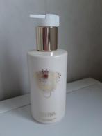 Jean Paul Gaultier Divine Bodylotion 200ML., Nieuw, Verzenden, Bodylotion, Crème of Olie