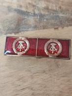 EAST GERMANY Soviet Era Badge speld Sovjet, Ophalen of Verzenden, Zo goed als nieuw