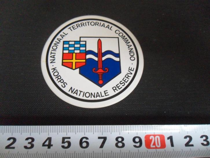 sticker leger embleem nationaal territoriaal commando natres, Verzamelen, Stickers, Zo goed als nieuw, Ophalen