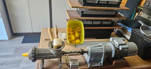 Zware worstenmachine/boiliemachine, Watersport en Boten, Hengelsport | Karpervissen, Gebruikt, Overige typen, Ophalen of Verzenden