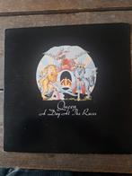Queen- A day at the race 5C062-98485 NL 1976, Ophalen of Verzenden, Gebruikt, 12 inch, Poprock
