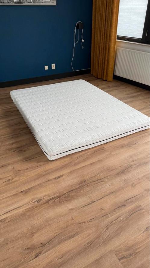 Matras 210 x 160 cm voor logeerbed, Huis en Inrichting, Slaapkamer | Matrassen en Bedbodems, Zo goed als nieuw, 160 cm, 210 cm