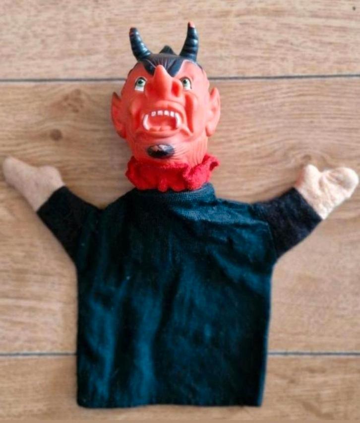 Poppenkastpop Duivel/Satan, Kinderen en Baby's, Speelgoed | Poppen, Zo goed als nieuw, Ophalen of Verzenden