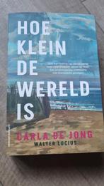 Hoe klein de wereld is (2025), Boeken, Oorlog en Militair, Ophalen of Verzenden, Zo goed als nieuw