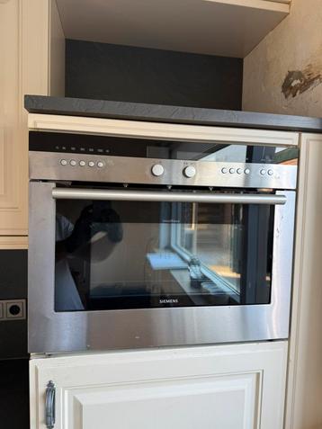 Siemens Oven beschikbaar voor biedingen