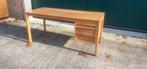 Vintage bureau, Huis en Inrichting, Bureaus, Ophalen, Zo goed als nieuw