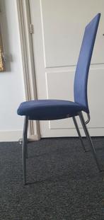 4 blauwe stoelen, Huis en Inrichting, Stoelen, Ophalen, Gebruikt, Blauw, Vier