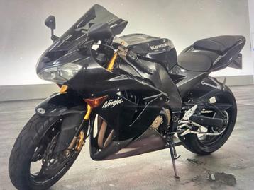 Super.mooie Kawasaki ninja ZX-10R (bj 2005) beschikbaar voor biedingen