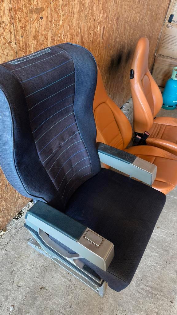Vliegtuigstoel - Uniek Interieur Item, Auto-onderdelen, Interieur en Bekleding, Universele onderdelen, Gebruikt, Ophalen