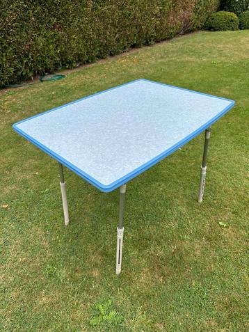 Rechthoekige Eettafel - Campingtafel beschikbaar voor biedingen