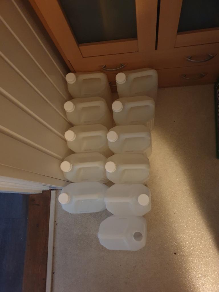 Lege Jerrycans 2 Liter - Set van 10, Ophalen