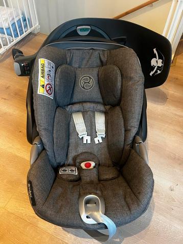 Cybex Autostoel + Isofix Base beschikbaar voor biedingen