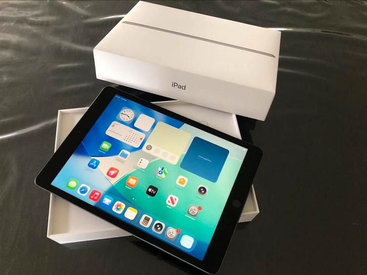 iPad 8e gen. 32gb WiFi + 4G Cellular, Computers en Software, Apple iPads, Zo goed als nieuw, Apple iPad, Wi-Fi en Mobiel internet