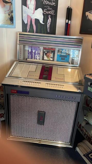 Rock ola jukebox beschikbaar voor biedingen