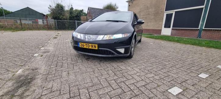 Gechipte Honda Civic Executive 2.2 Ctdi 2006 Zwart, Auto's, Honda, Particulier, Civic, Airbags, Airconditioning, Alarm, Boordcomputer