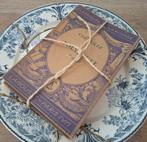Classique Larousse, 3 oude boekjes, Antiek en Kunst, Curiosa en Brocante, Ophalen of Verzenden