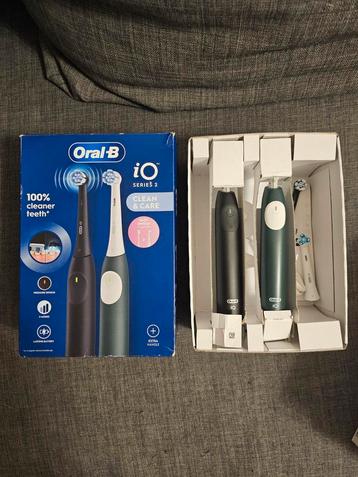 ORAL-B Elektrische tandenborstel iO2 Duo zwart/groen  beschikbaar voor biedingen