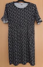 Zwarte jurk met bloemetjes maat M, Kleding | Dames, Maat 38/40 (M), Zwart, Ophalen of Verzenden, Zo goed als nieuw