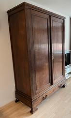 Prachtige franse antieke (linnen) kast, Antiek en Kunst, Antiek | Meubels | Kasten, Ophalen of Verzenden