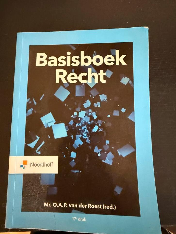 Basisboek Recht - Mr. O.A.P. van der Roest, Boeken, Studieboeken en Cursussen, Gelezen, HBO, Alpha, Ophalen of Verzenden