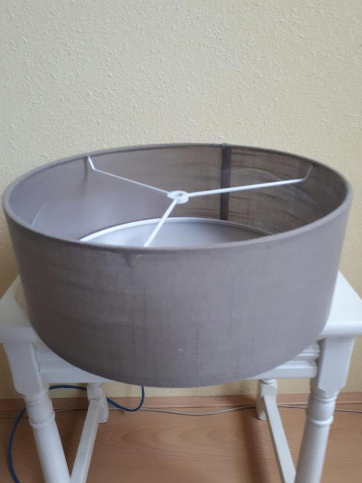 Lampenkap (grijs), Huis en Inrichting, Lampen | Lampenkappen, Nieuw, Minder dan 25 cm, Rond, Beige, Ophalen of Verzenden