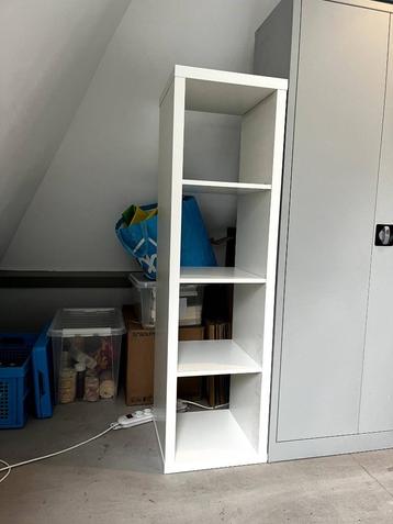 Ikea kast Kallax beschikbaar voor biedingen
