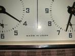 Vintage Jantar Schaakklok USSR werkt perfect, Antiek en Kunst, Antiek | Klokken, Ophalen of Verzenden