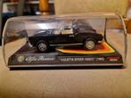 New Ray alfa Romeo giulietta spider 1600cc 1962, Hobby en Vrije tijd, Modelauto's | 1:43, Ophalen of Verzenden, Zo goed als nieuw