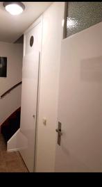 Gratis opdekdeur kelderkast., Doe-het-zelf en Verbouw, Deuren en Horren, Ophalen, Binnendeur, 200 tot 215 cm