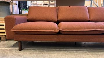 2,5 zits bank roest rood/bruin NIEUW beschikbaar voor biedingen