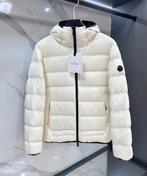Witte Moncler Jas met Logo, Ophalen of Verzenden, Zo goed als nieuw, Overige maten, Wit