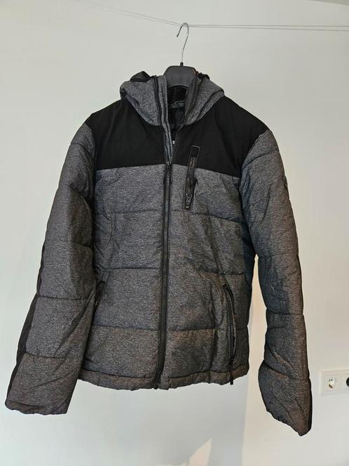 Nieuwe Grijze Winterjas Heren Maat S Merk WE, Kleding | Heren, Jassen | Winter, Nieuw, Grijs, Ophalen
