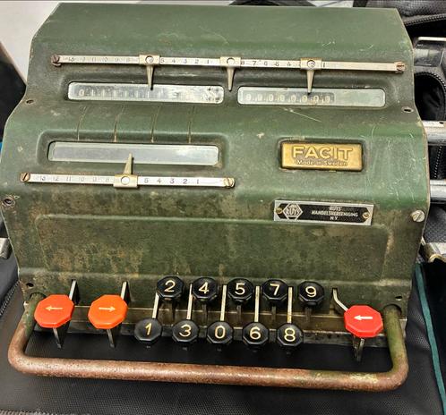Vintage Facit Rekenmachine - Zweeds Design, Antiek en Kunst, Antiek | Kantoor en Zakelijk, Ophalen of Verzenden