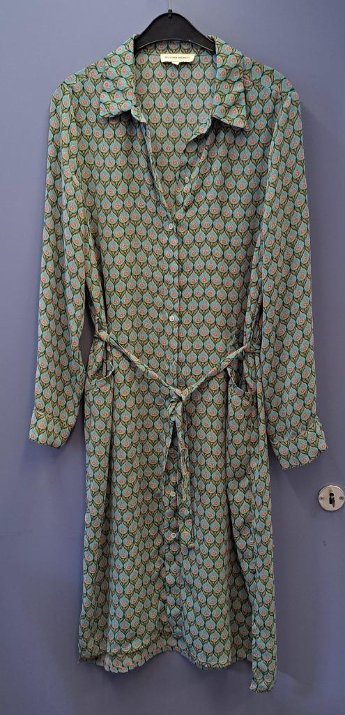 Silvian Heach doorknoop jurk roze groen bloemen maat M 49284, Kleding | Dames, Jurken, Zo goed als nieuw, Maat 38/40 (M), Groen