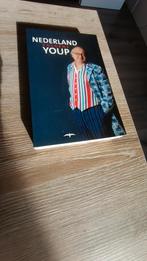 Nederland Volgens Youp - Gelezen, Ophalen of Verzenden, Gelezen, Youp van 't Hek, Kunst en Cultuur
